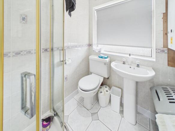 3 bed Terraced for sale Image 8