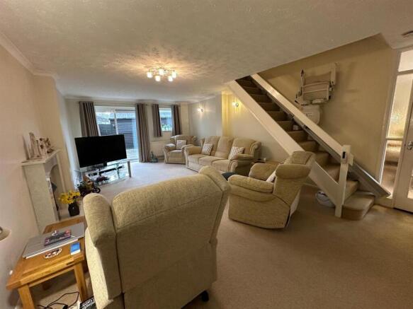 Lavenham Way, Stowmarket photo 3