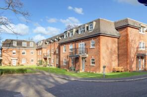 Flat 7, Arbrook Hall, Church Road, Claygate, Esher KT10 0AR