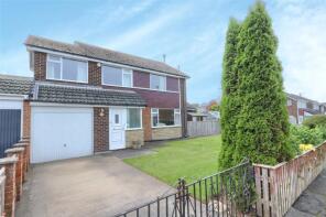 7, Oakdale Road, New Marske TS11 8AX