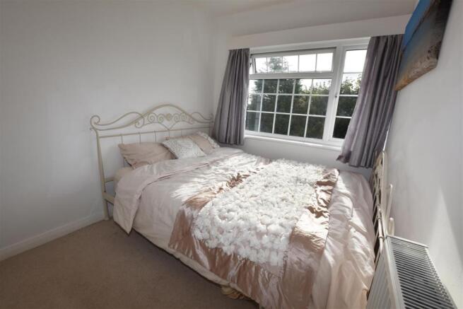 Bedroom.JPG