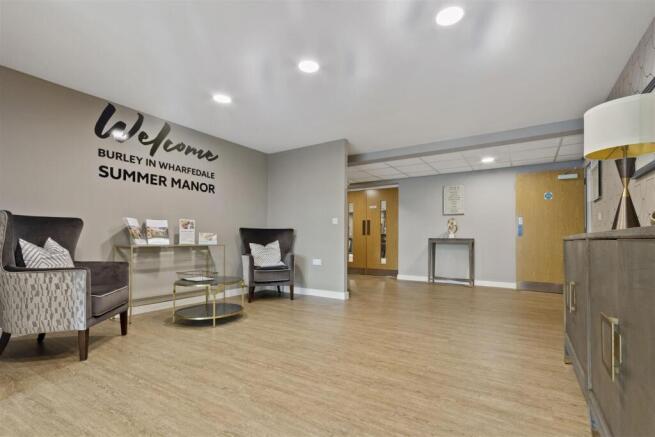MAIN COMMUNAL ENTRANCE
