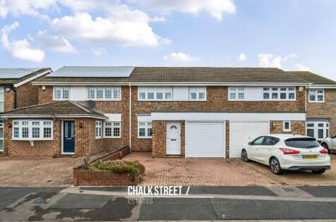 Veny Crescent, Hornchurch, RM12