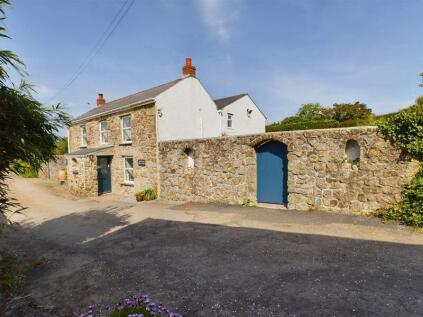 Rosewarne Downs, Parish of Illogan - Country House with Land (2.7 Acres)