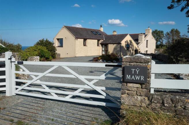 Exterior - Ty Mawr, Llanddona-38.jpg