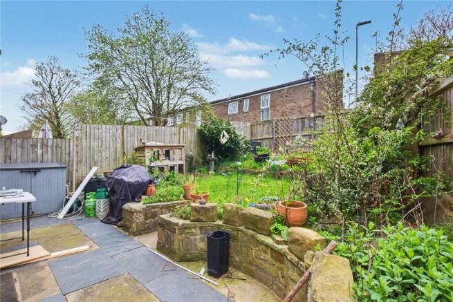 3 bed Town House for sale Image 9