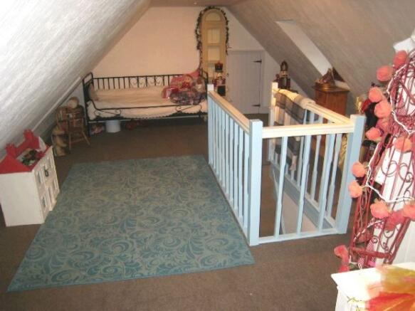 Attic Room/Bedroom 5