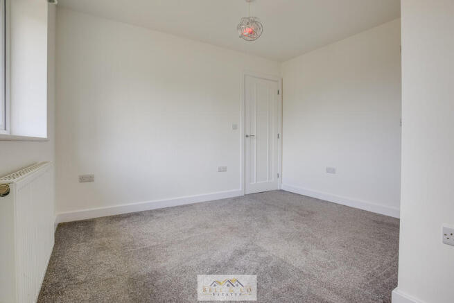 3 bed Detached for sale Image 10
