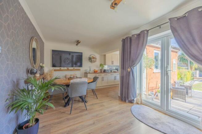 Ewemove Taunton Colin Avenue (14)
