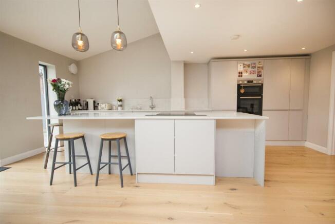 Open Plan Kitchen, Diner and Lounge