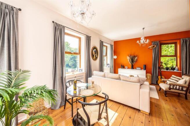 2 bed Apartment for sale Image 7