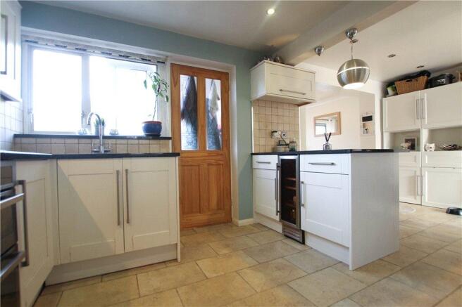 Kitchen/Breakfast Rm