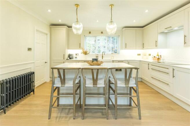 3 bed Detached for sale Image 7
