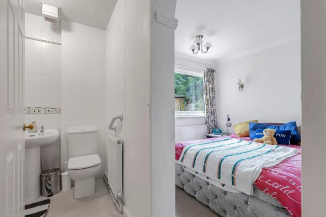 1 bed Flat for sale Image 10