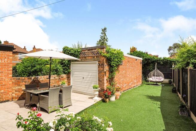 Garden & Garage