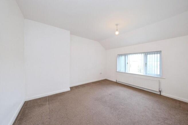 3 bed Semi-Detached for sale Image 11