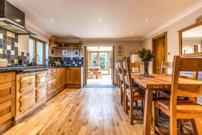 Dining Kitchen