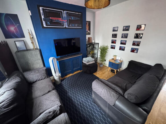 Lounge 2