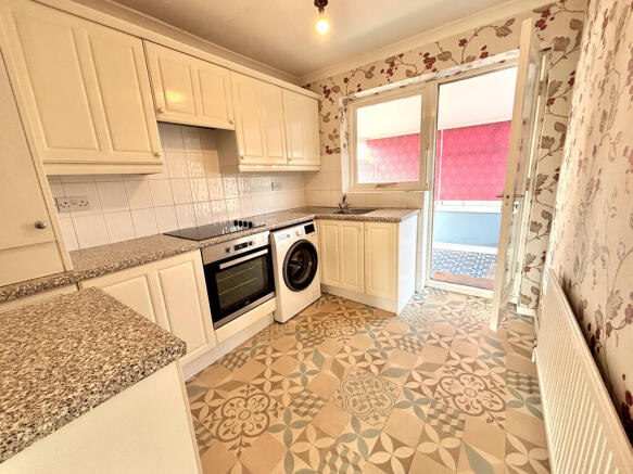 2 bed Detached Bungalow for sale Image 4