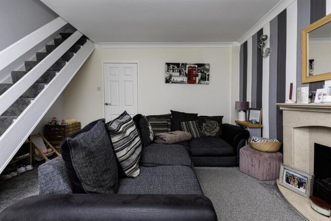 2 bed Terraced for sale Image 7