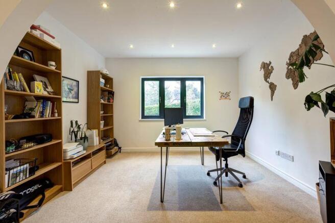 LOUNGE/PLAY ROOM/OFFICE