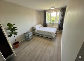 8, St Marys Square, Newmarket CB8 0HZ