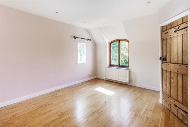 house. estate agency Abinger Hammer