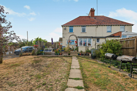 Cleeve Road, Middle Littleton, Worcestershire