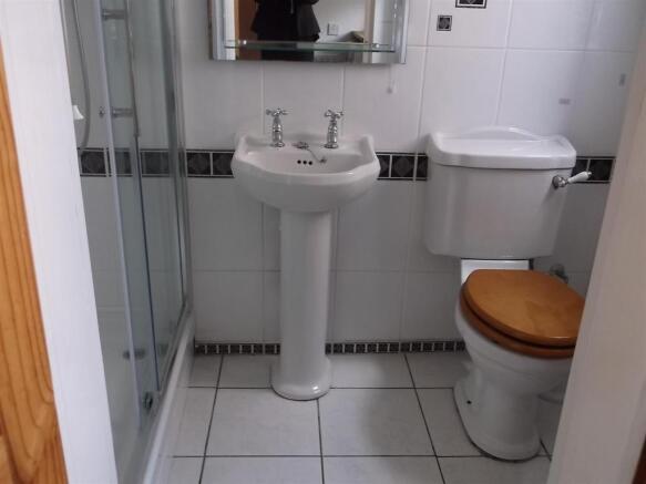 downstairs shower ro