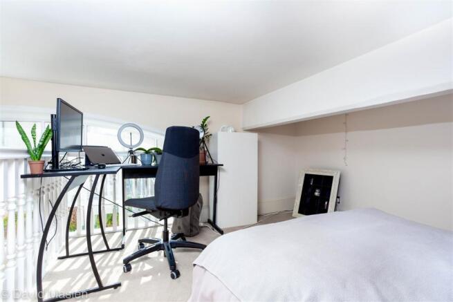 bedroom.jpg