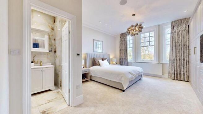 master and suite