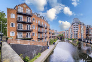 Flat 8, 101 Waterside Court, St Vincent Street, Birmingham B16 8EY