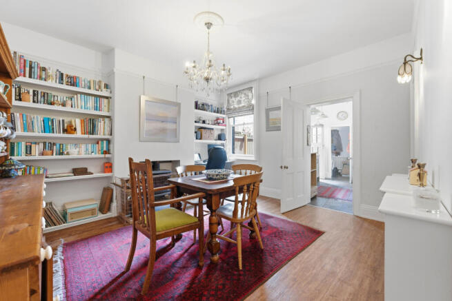 4 bed Terraced for sale Image 6