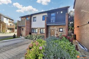 159, Hawksbill Way, Peterborough PE2 8NS