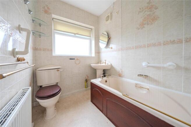 3 bed Semi-Detached for sale Image 6