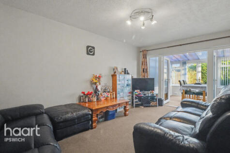 Vincent Close, Ipswich