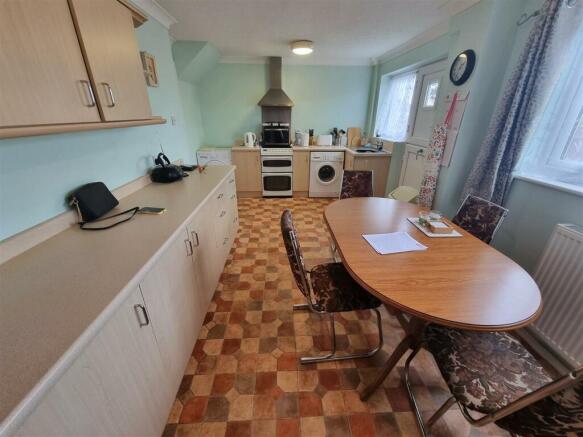 Kitchen/Diner 2