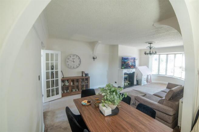 2 bed Semi-Detached for sale Image 6