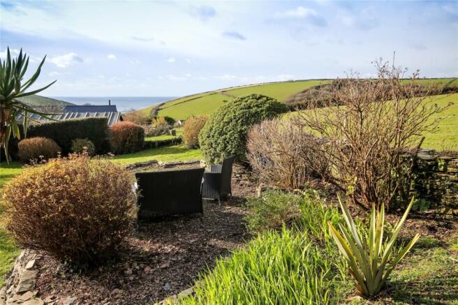 Garden & Views