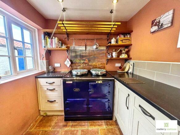 4 bed Terraced for sale Image 5