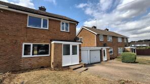 32, Ashby Drive, Rushden NN10 9HH