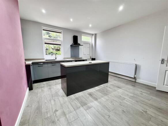 2 bed End of Terrace for sale Image 8
