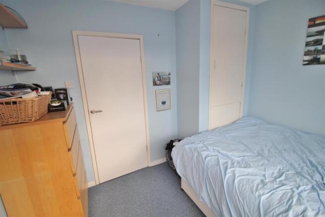 bed 2a.JPG