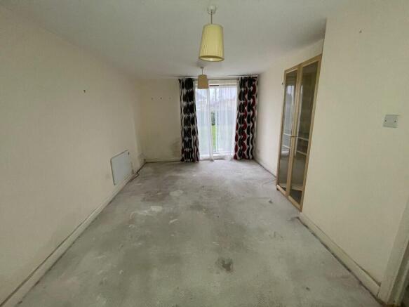 63 Timber Court, Grays, Essex RM17 6PW photo 4