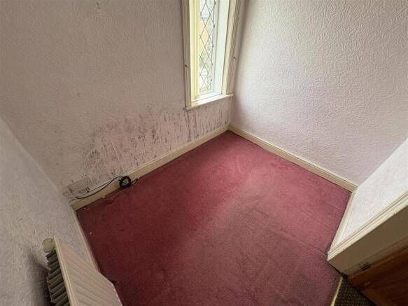 2 bed Terraced for sale Image 6