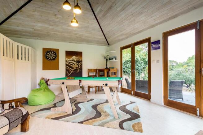 Garden Cabin