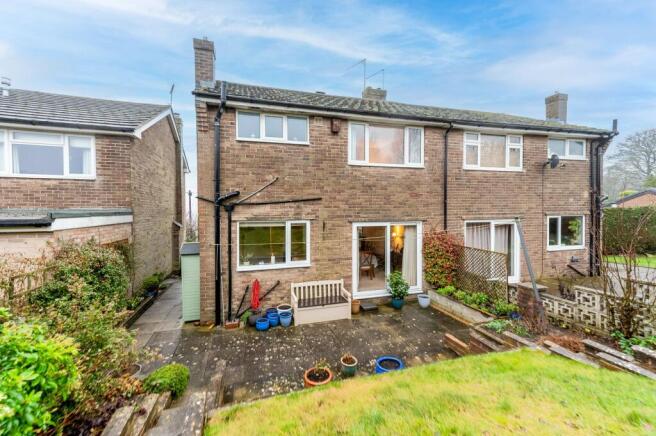 3 bed Semi-Detached for sale Image 8
