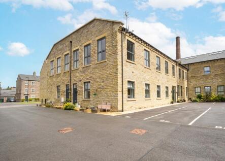 Flat 2, Dyehouse Walk, Yeadon, Leeds, West Yorkshire