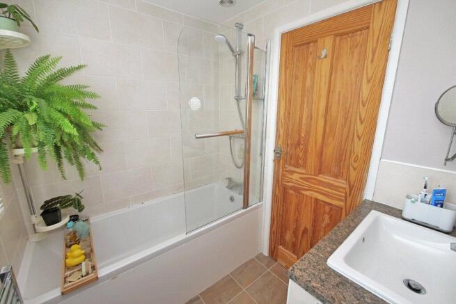 3 bed Semi-Detached for sale Image 10