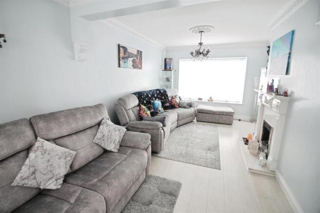 Valley Ridge, Kippax, Leeds photo 4